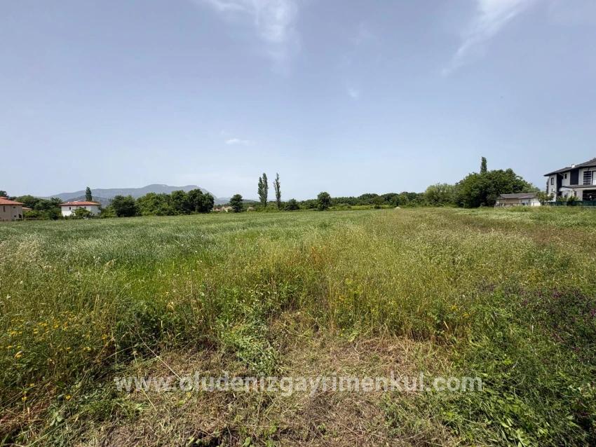 Land Zu verkaufen in Okçular Bz. Ortaca - Gehäuse-Zonierung - 2.100 m²
