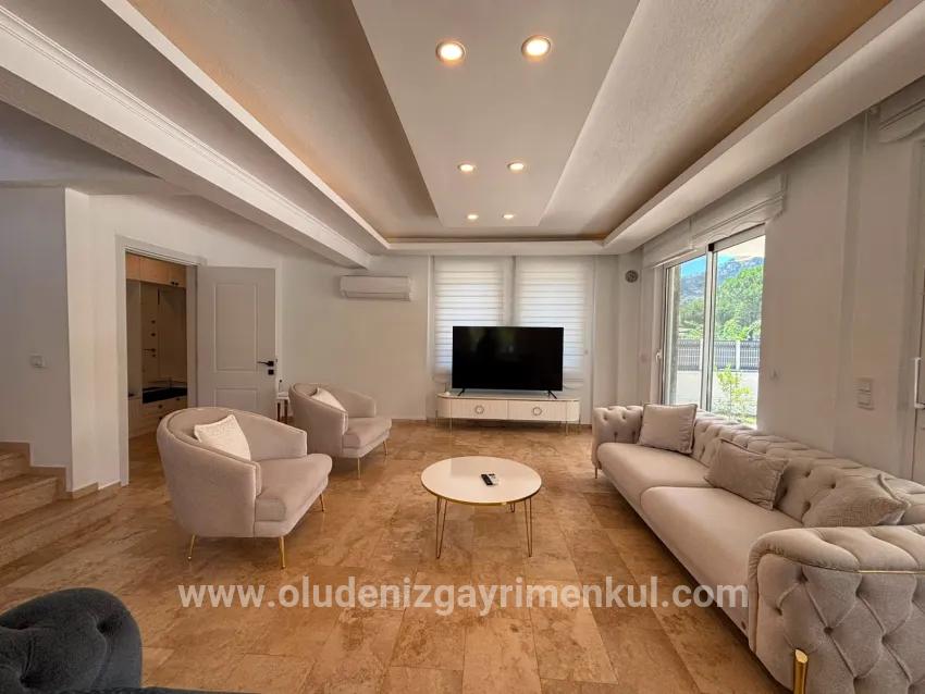 4+1-Zimmer Villa Zu verkaufen in Dalyan Bz. Ortaca - 500 m²