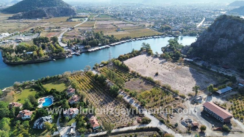 Land Zu verkaufen in Çandır Bz. Köyceğiz - Gehäuse-Zonierung - 5.900 m²