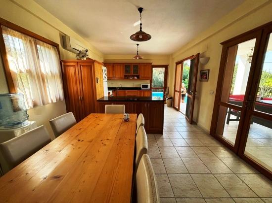 Villa Zum Verkauf Auf Einem 600 M² Großen Grundstück In Dalyan Arıkbaşı