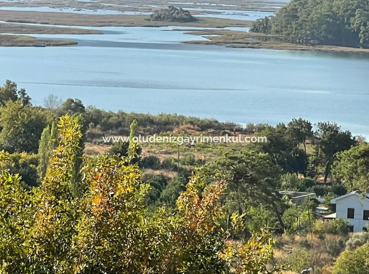 2000M2 Grundstück Zum Verkauf In Der Bebauten Gegend Des Dorfes Çandir