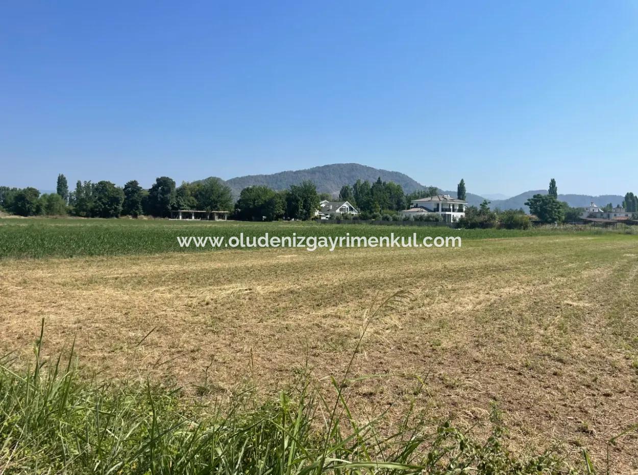 Grundstück Zum Verkauf Von 2715M2 Im Bebauten Gebiet Des Dorfes In Okçular