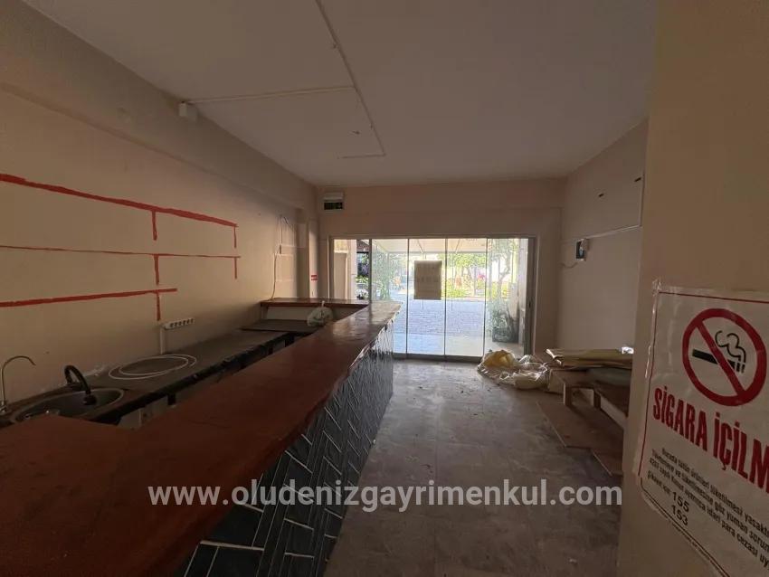 In the centre of Dalyan, 45m2 shop for sale