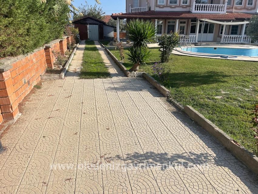 4+1 Bedroom Villa For sale in Dalyan Nbh. Ortaca - 1.000 m²