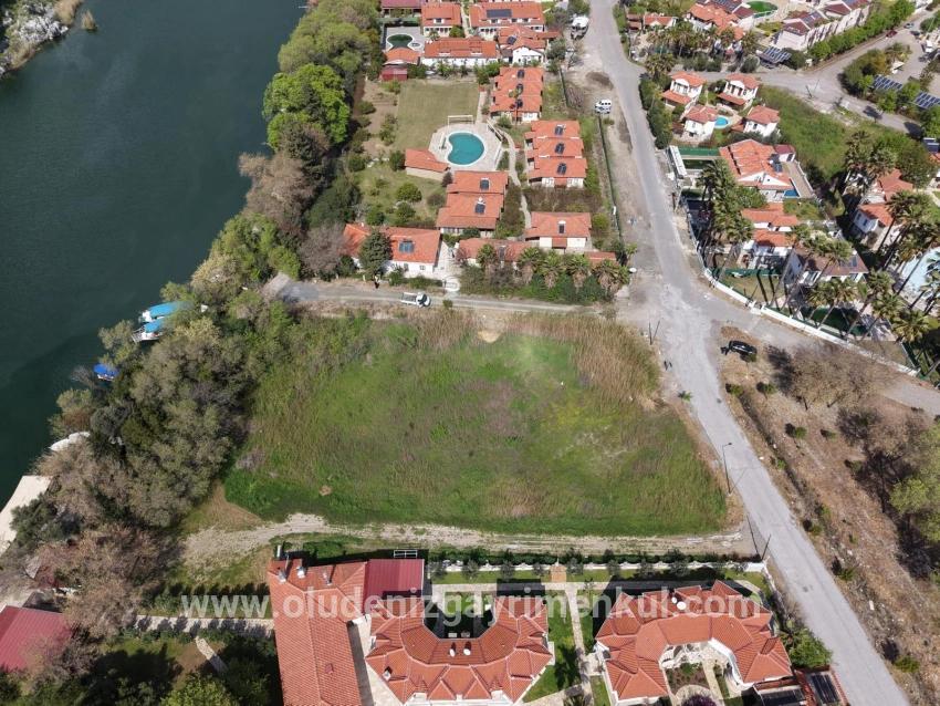 2600m2 Land For Sale In Dalyan Gülpınar, Next To The Canal, With 20% Tourism Zoning