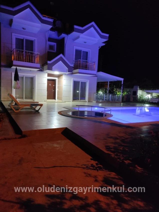 4+1 Villa For Sale On A Corner Plot Of 545m2 In Dalyan Gülpınar