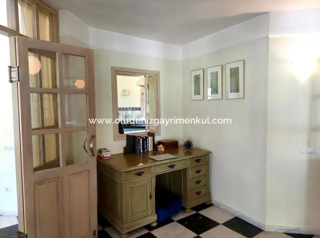 Villa For Sale In A Plot Of 3500M2 On The Road To Iztuzu Beach In Dalyan