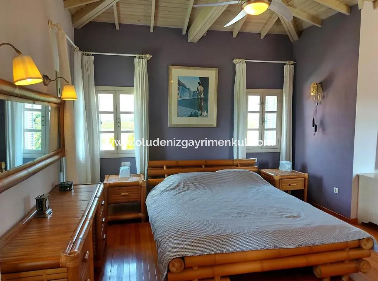 Villa For Sale In A Plot Of 3500M2 On The Road To Iztuzu Beach In Dalyan