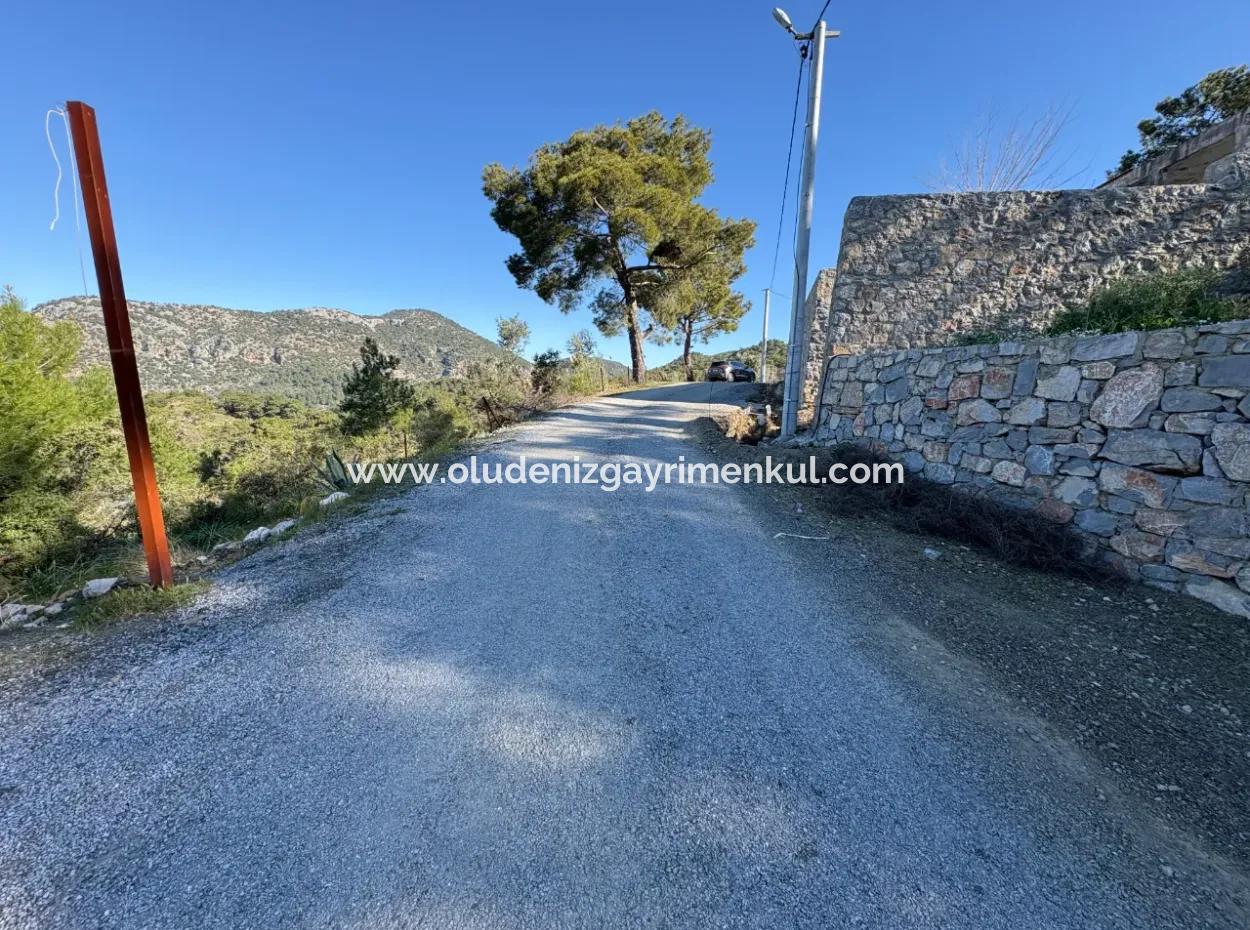1000M2 Land For Sale With Sea View In The Village Built-Up Area In Gökbel