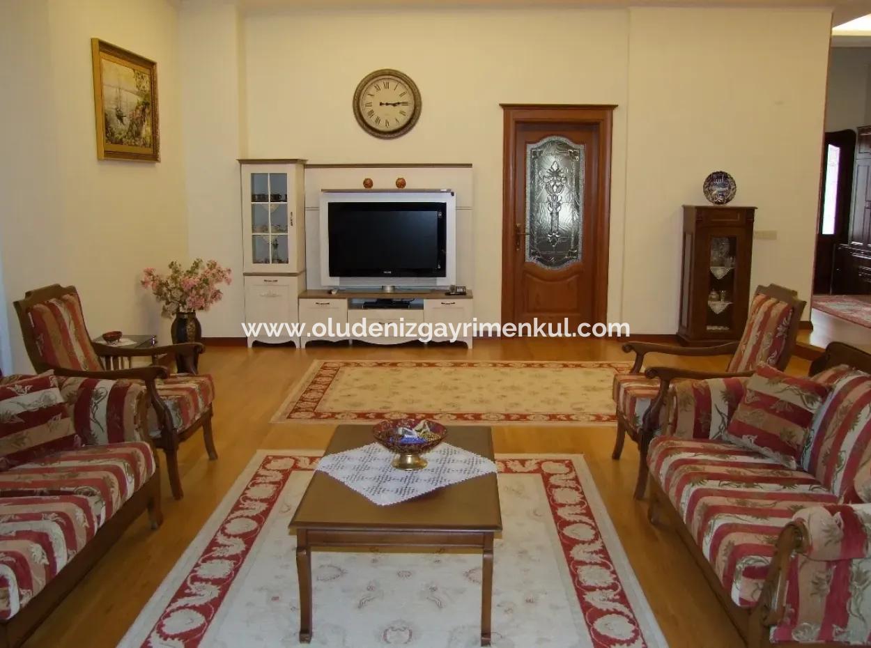 Plot 4 Sale In La Luxury Villa For Sale In Urla Within 1078M2 Custom Made Villa 1