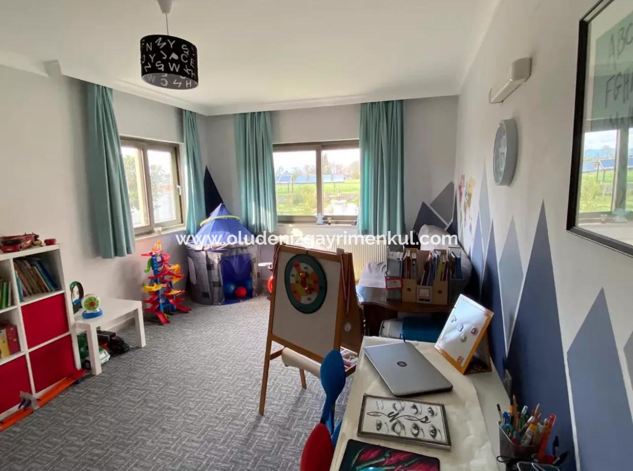 Villa Luxury 5 Bedroom Villa For Sale In Archers