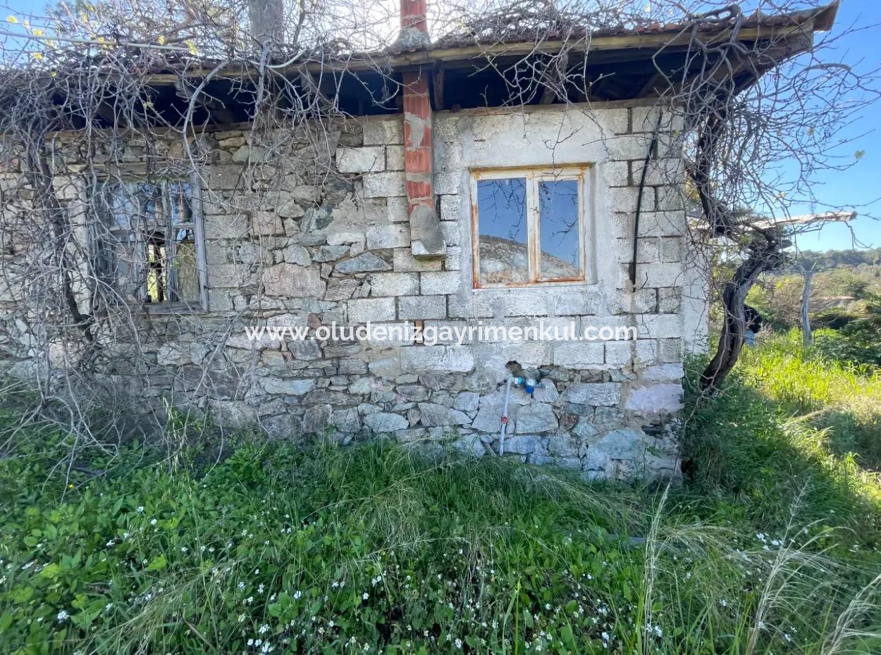 Village House For Sale In 4,400M2 Land With Full Sea View In Gökbel