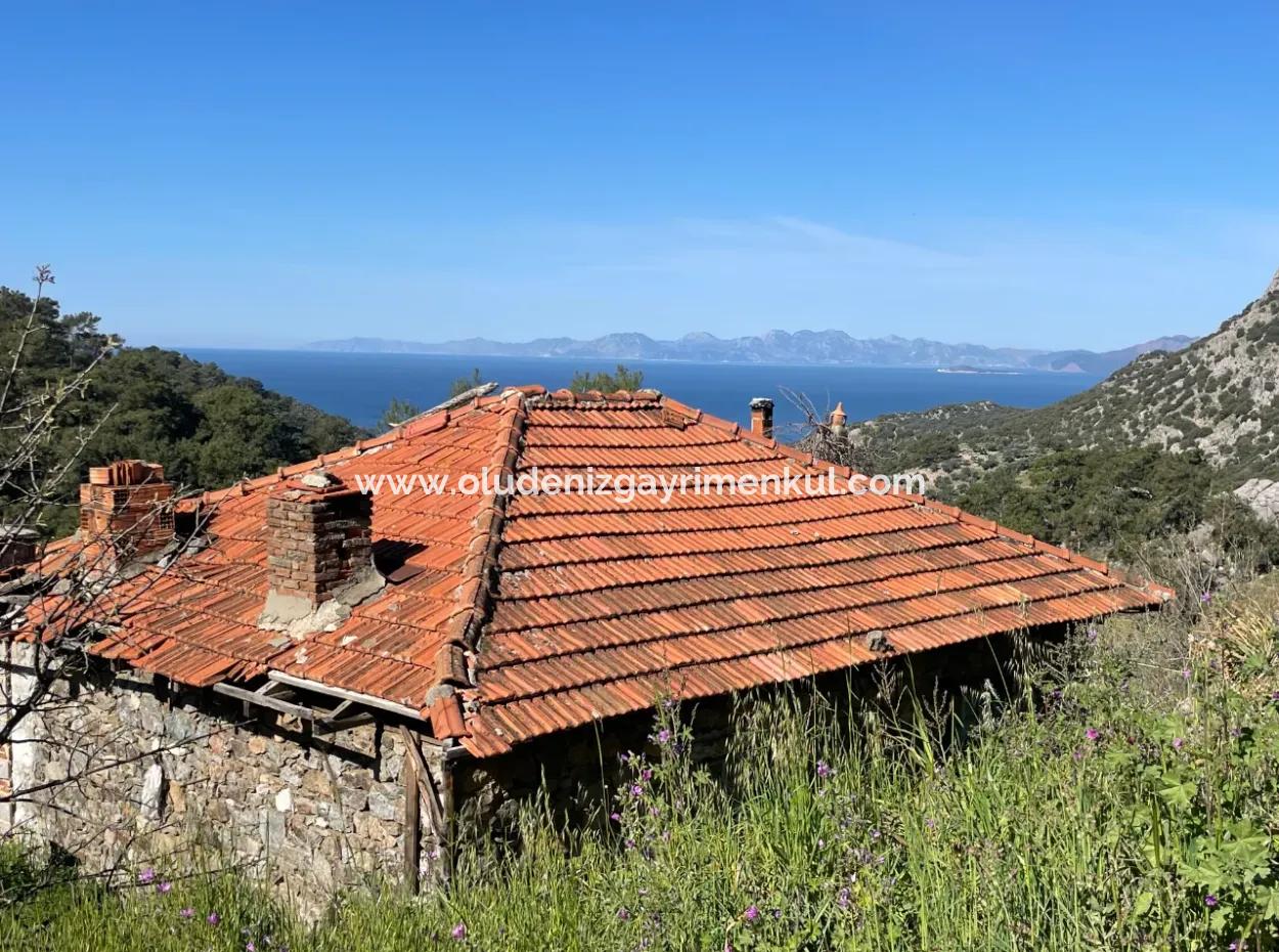Village House For Sale In 4,400M2 Land With Full Sea View In Gökbel