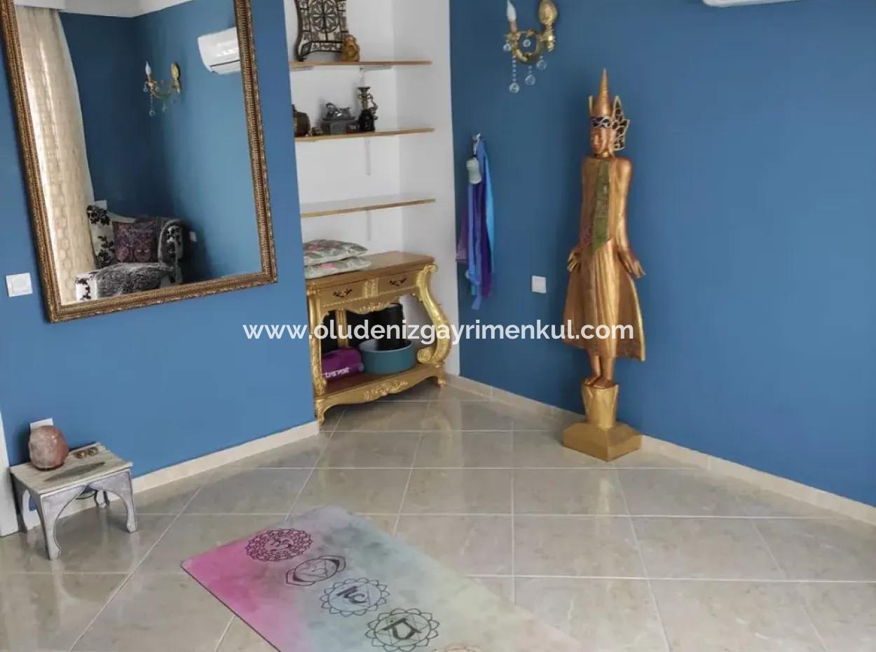 Vip Villa For Sale In 5000M2 Land With Full Sea View In Gökbel