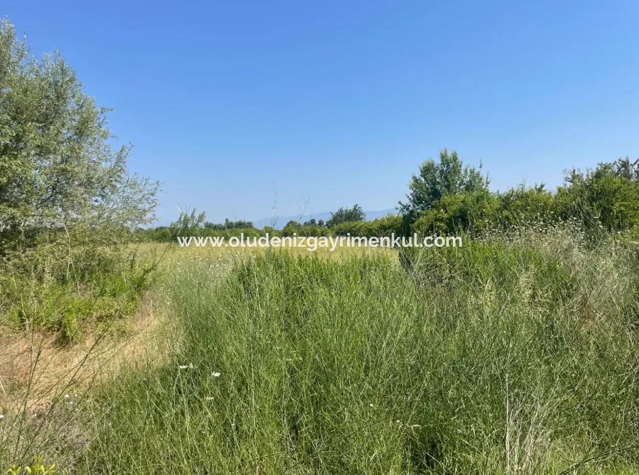 Land For Sale Of 1765 M2 In Okçular