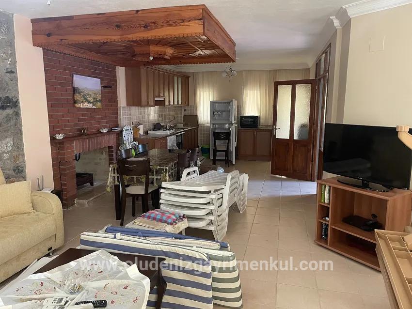 Ortaca Dalyan Mah. Satılık 3+1 Villa - 345 m²