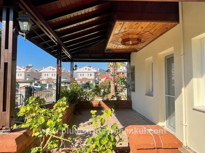 Ortaca Dalyan Mah. Satılık 3+1 Villa - 345 m²