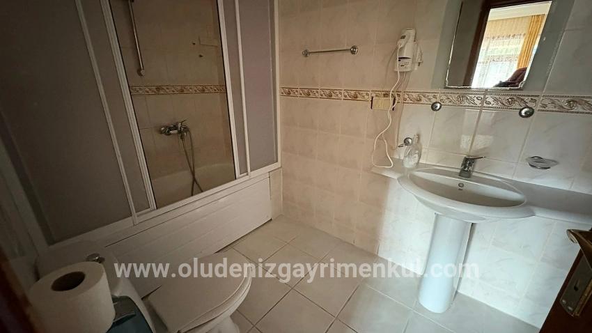 Dalyan'da 30 Odalı Kanala Yakın Satılık Otel