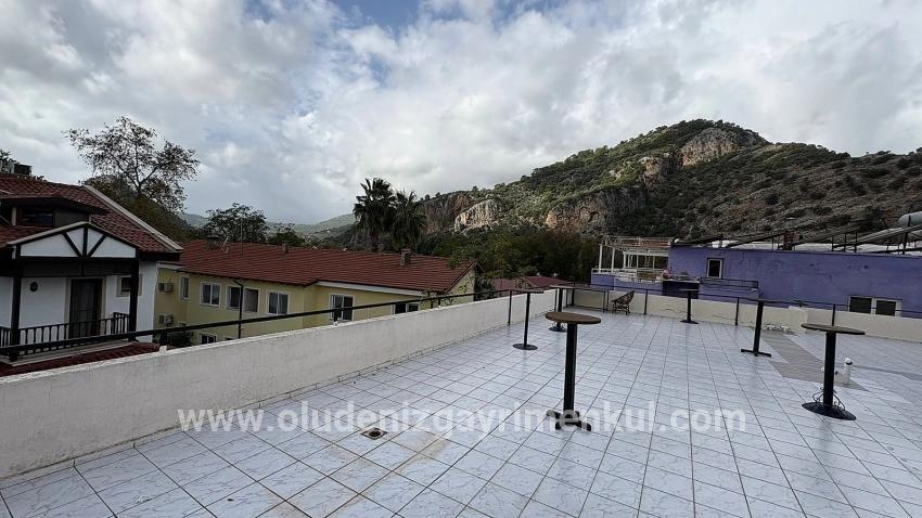 Dalyan'da 30 Odalı Kanala Yakın Satılık Otel