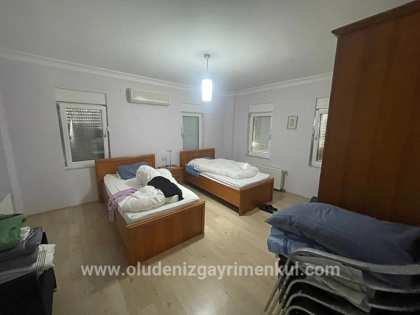 Dalyan Gülpınar'da 6000m2 Arsa İçerisinde 4+2 Satılık Villa