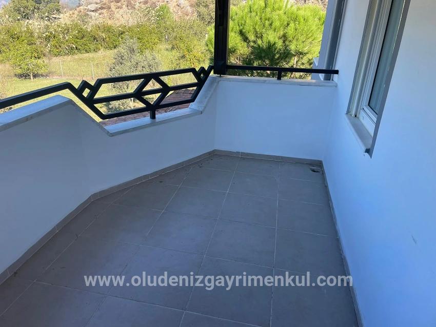 Dalyan Gülpınar'da 6000m2 Arsa İçerisinde 4+2 Satılık Villa
