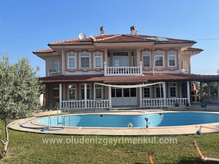 Ortaca Dalyan Mah. Satılık 4+1 Villa - 1.000 m²