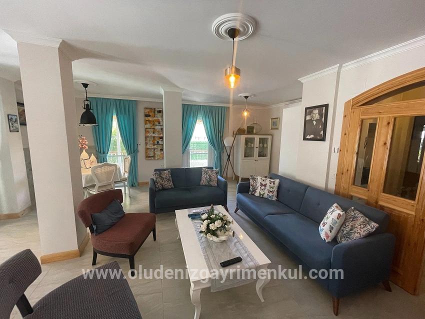 Dalyan Gülpınar'da 720m2 Arsa İçinde 4+1 Satılık Villa