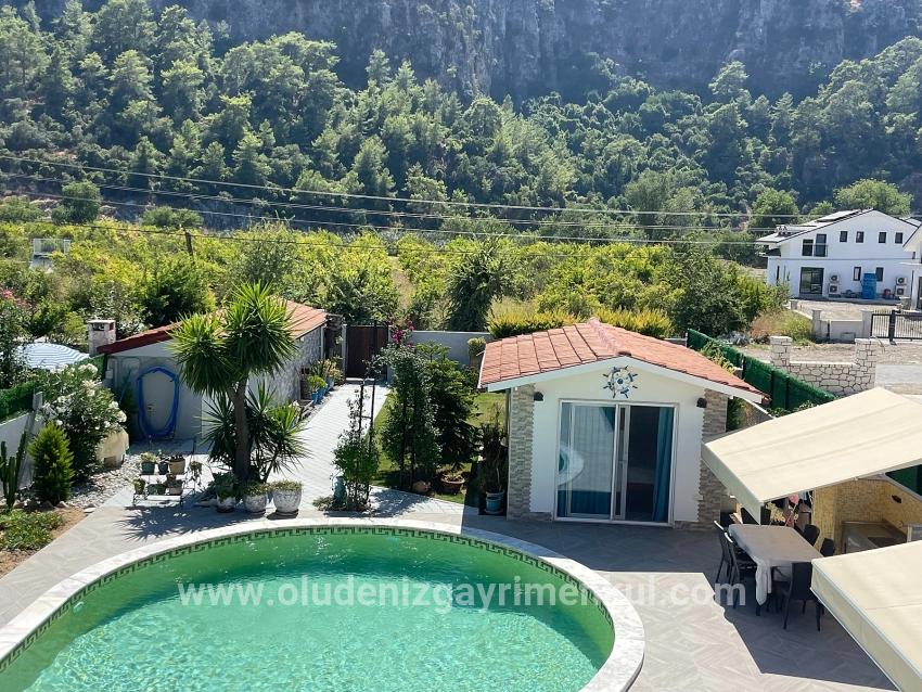 Dalyan Gülpınar'da 720m2 Arsa İçinde 4+1 Satılık Villa