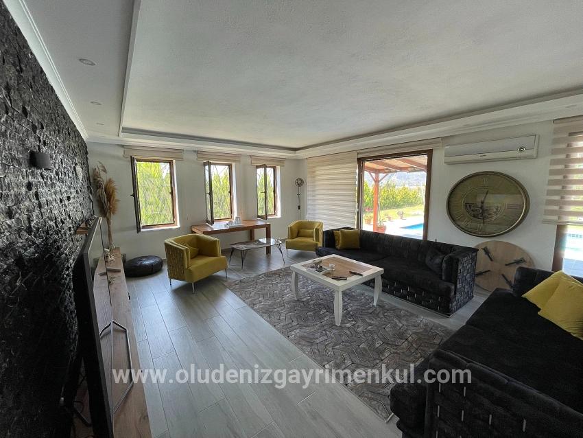 Dalyan İztuzu Manzaralı 7000m2 Arsa İçinde 4+1 Satılık Lüks Villa