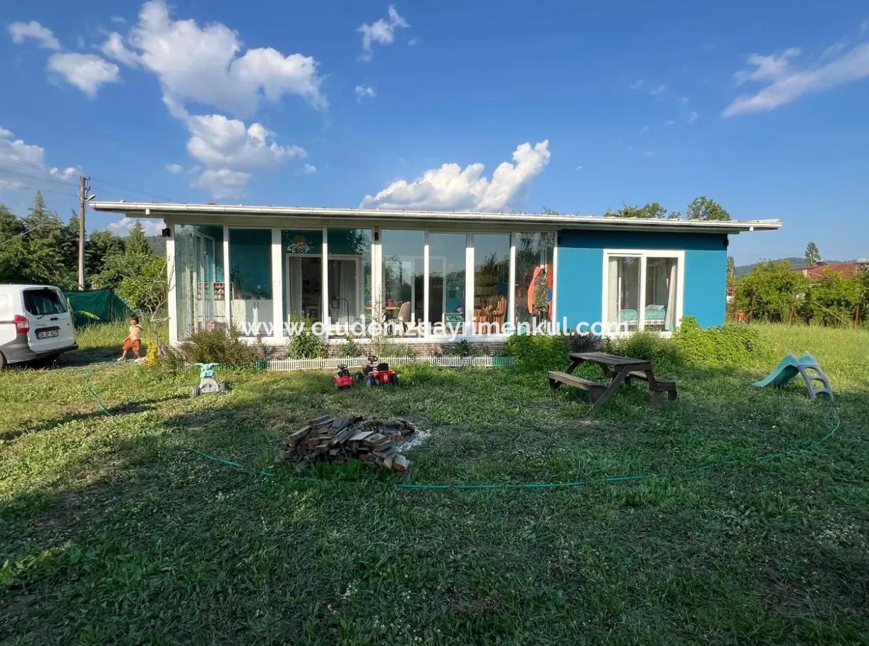 Eskiköy'de 1000M2 Arsa İçerisinde 2+1 Satılık Müstakil Evi