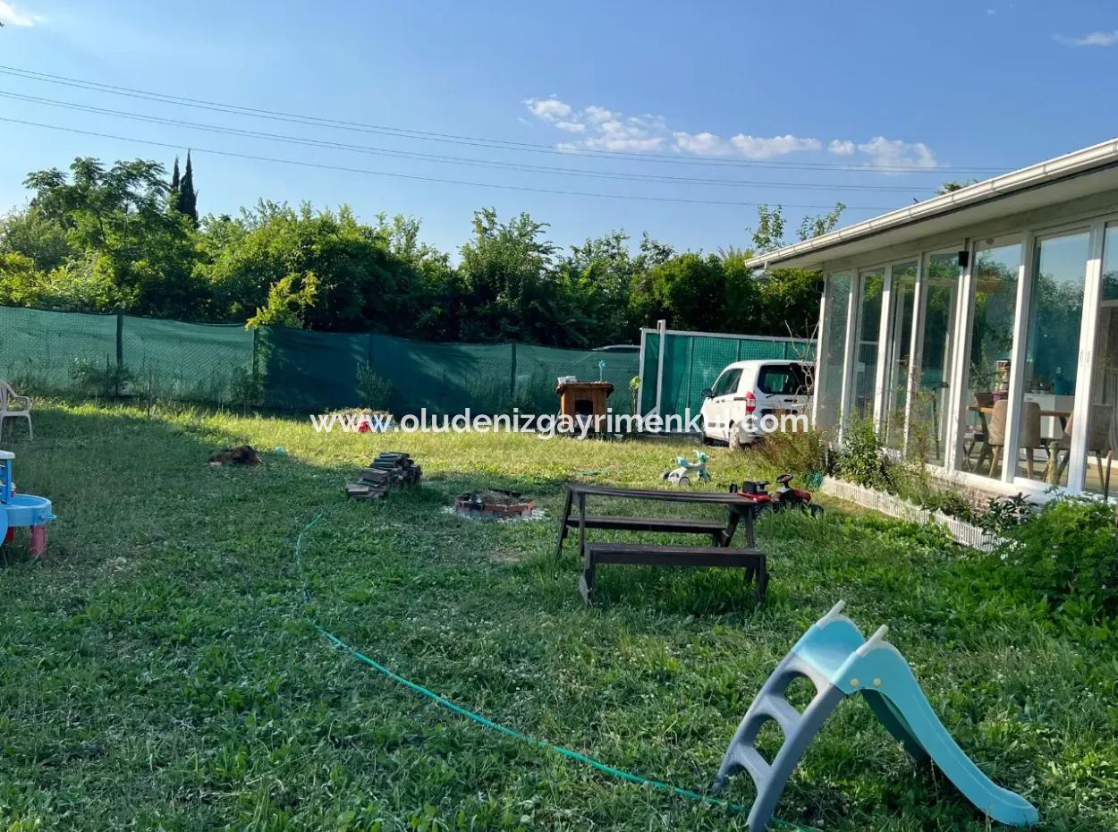 Eskiköy'de 1000M2 Arsa İçerisinde 2+1 Satılık Müstakil Evi