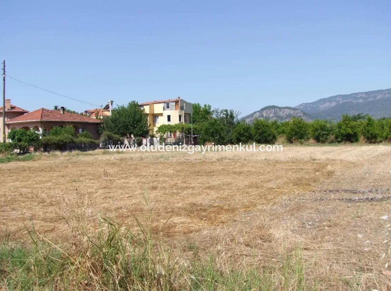 Okcular’da 540M2 Köşebaşinda Satilik Arsa