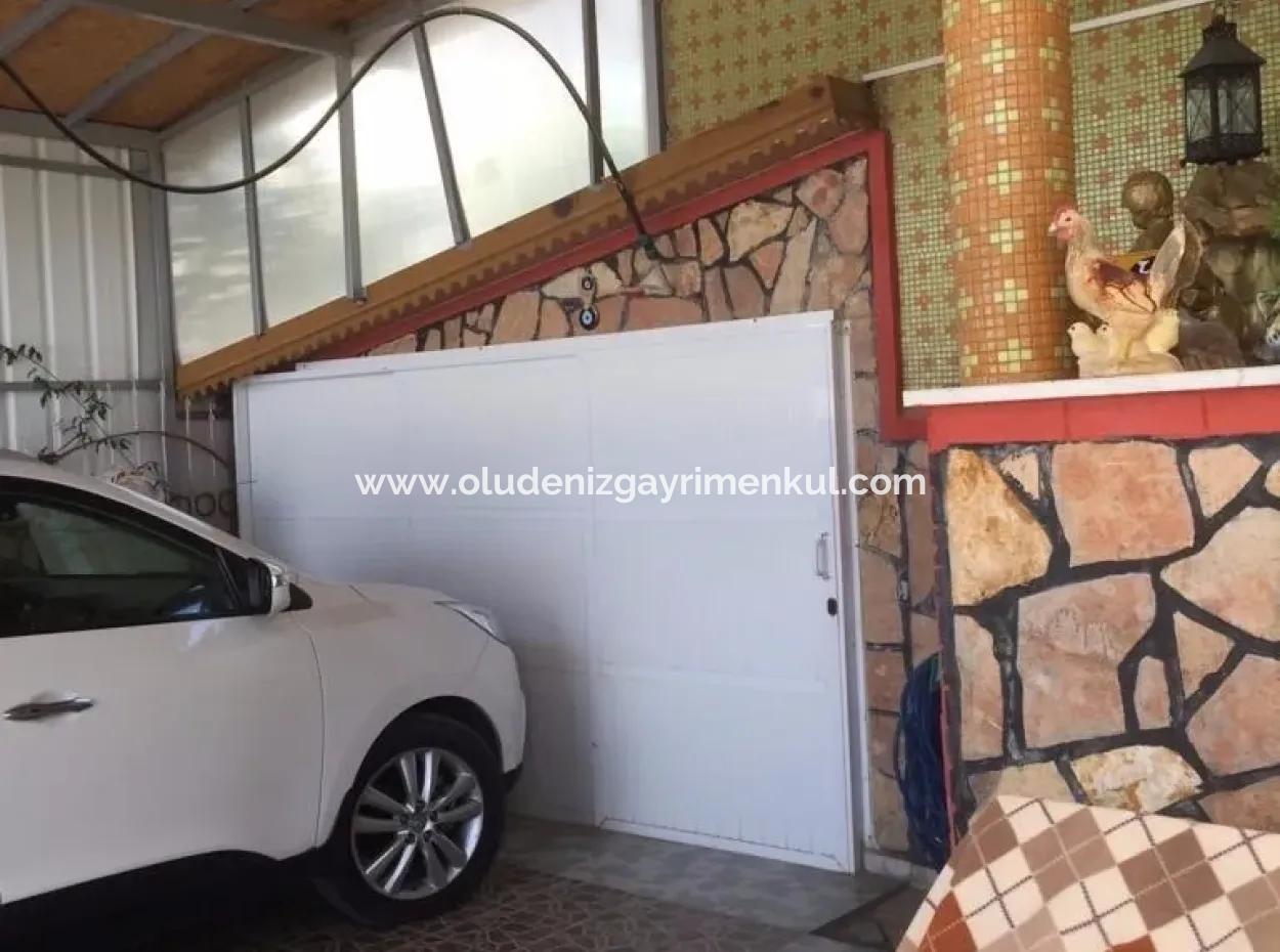 Alanya Telatiye Mahallesi Konaklı Mevkiinde Denize Yakın Köşebaşı 338M2 Arsa İçerisinde Satılık Villa