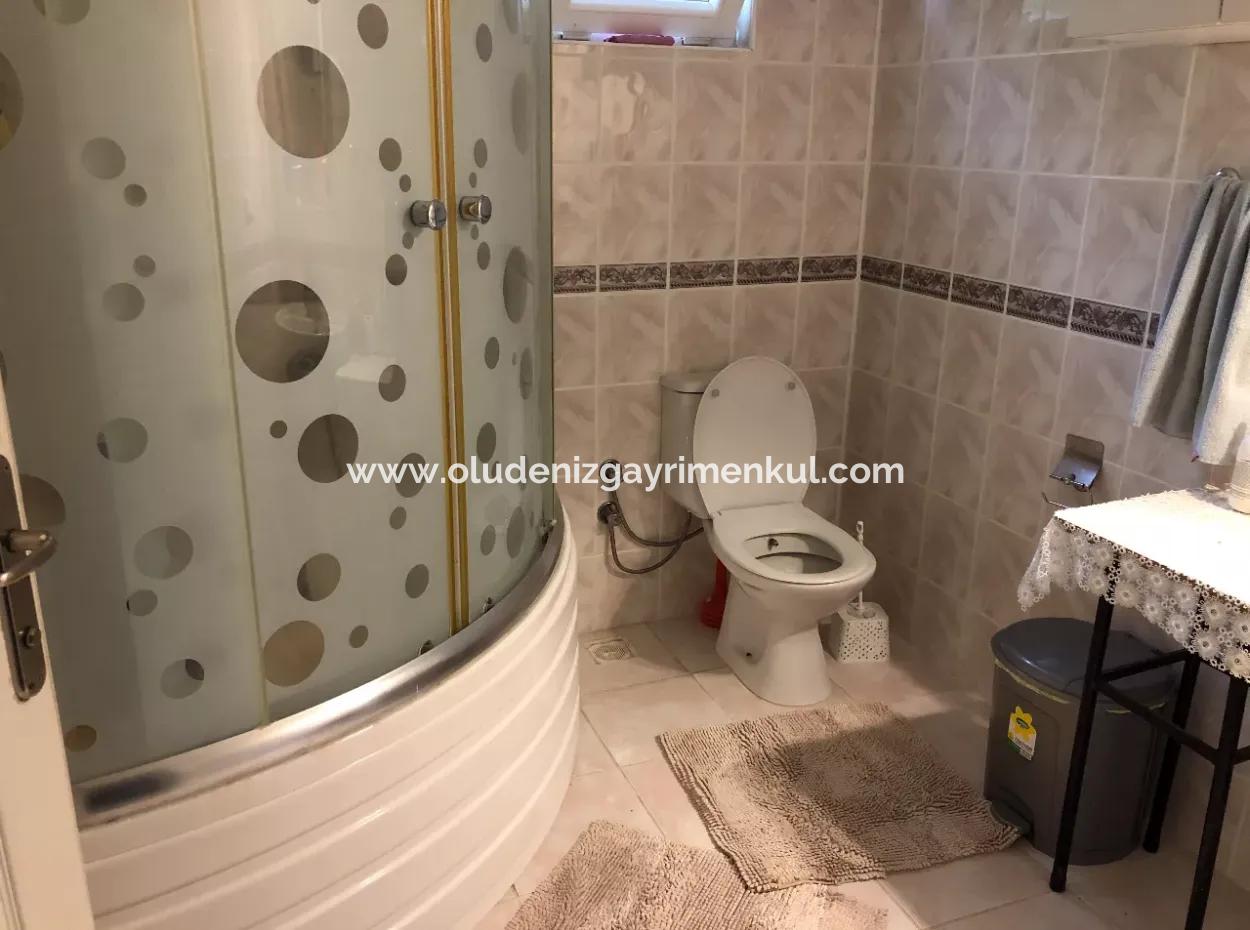 Okçular'da 1222M2 Arsa İçerisinde Satılık Tek Katlı Müstakil Ev