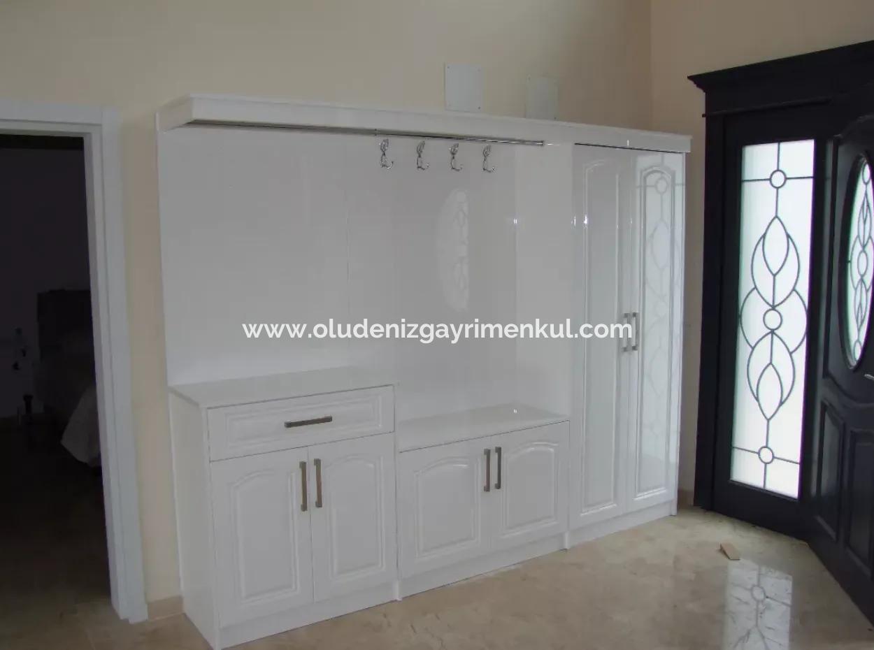 Zeytinalanda Satılık Lüks Villa Köyceğiz Zeytınalanda 6800M2 Arsa Full Göl Manzaralı Satılık Villa