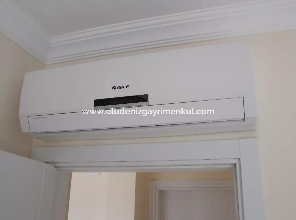 Zeytinalanda Satılık Lüks Villa Köyceğiz Zeytınalanda 6800M2 Arsa Full Göl Manzaralı Satılık Villa