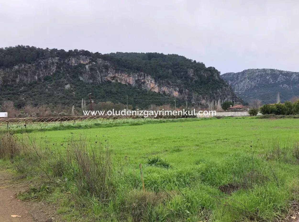 Okçular'da 540M2 Satılık Arsa