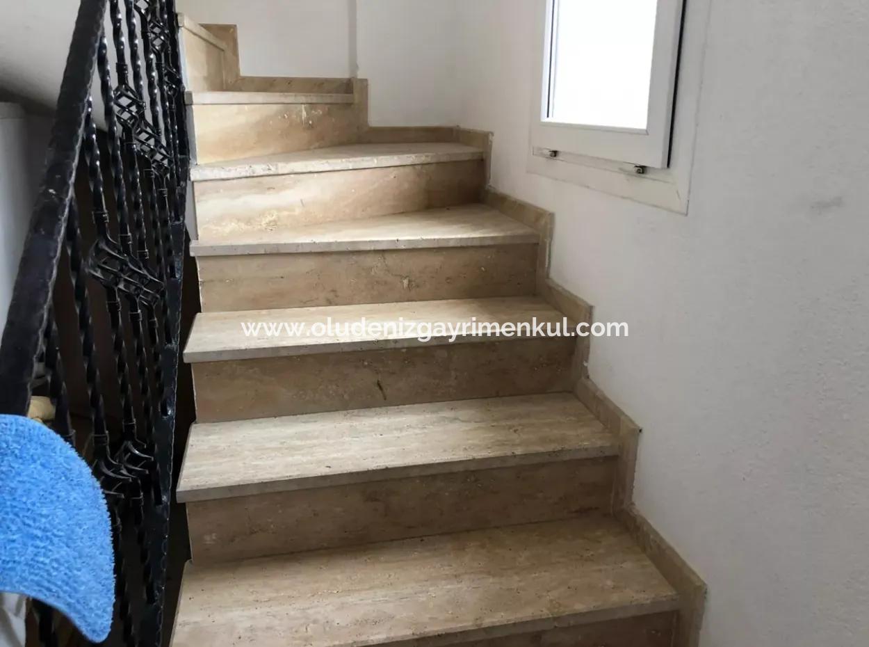 Dalyan Gülpınar'da 1100 M2 Arsa İçerisinde 6+1 Satılık Villa