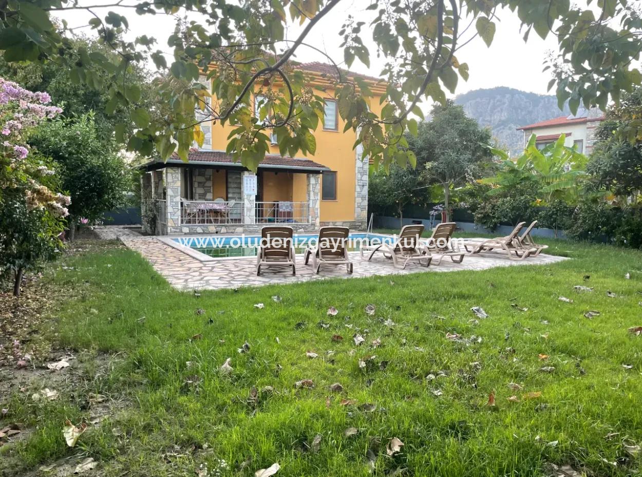 Dalyan Gülpınar 500M2 Arsa İçinde Köşebaşı Satılık 3+1 Villa