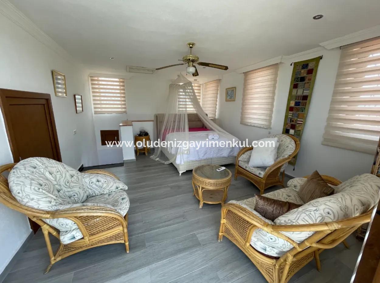 Dalyan 7000M2 Arsa İçinde 4+1 Satılık Lüks Villa