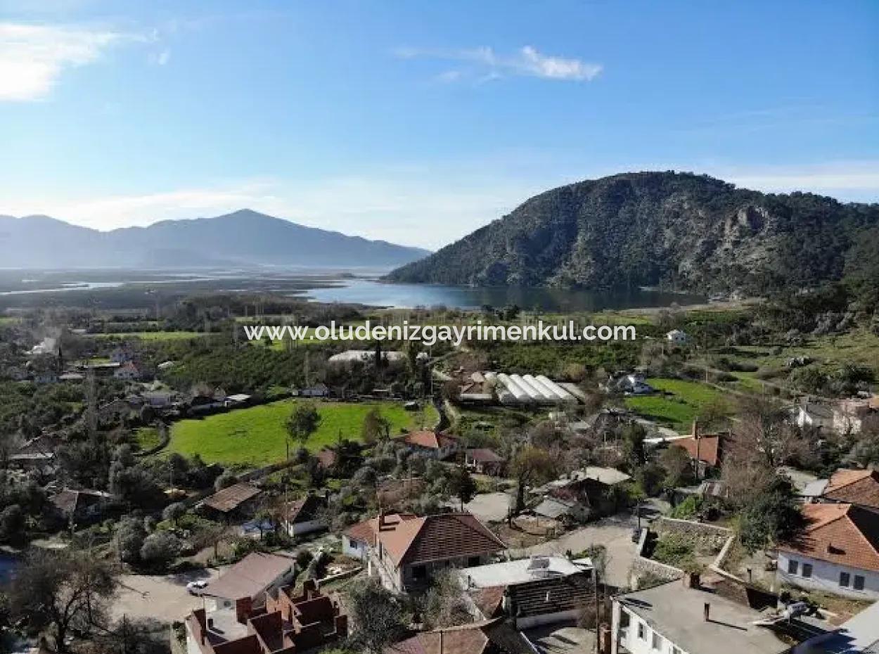 Çandır'da Göl Manzaralı 1252M2 Satılık Arsa