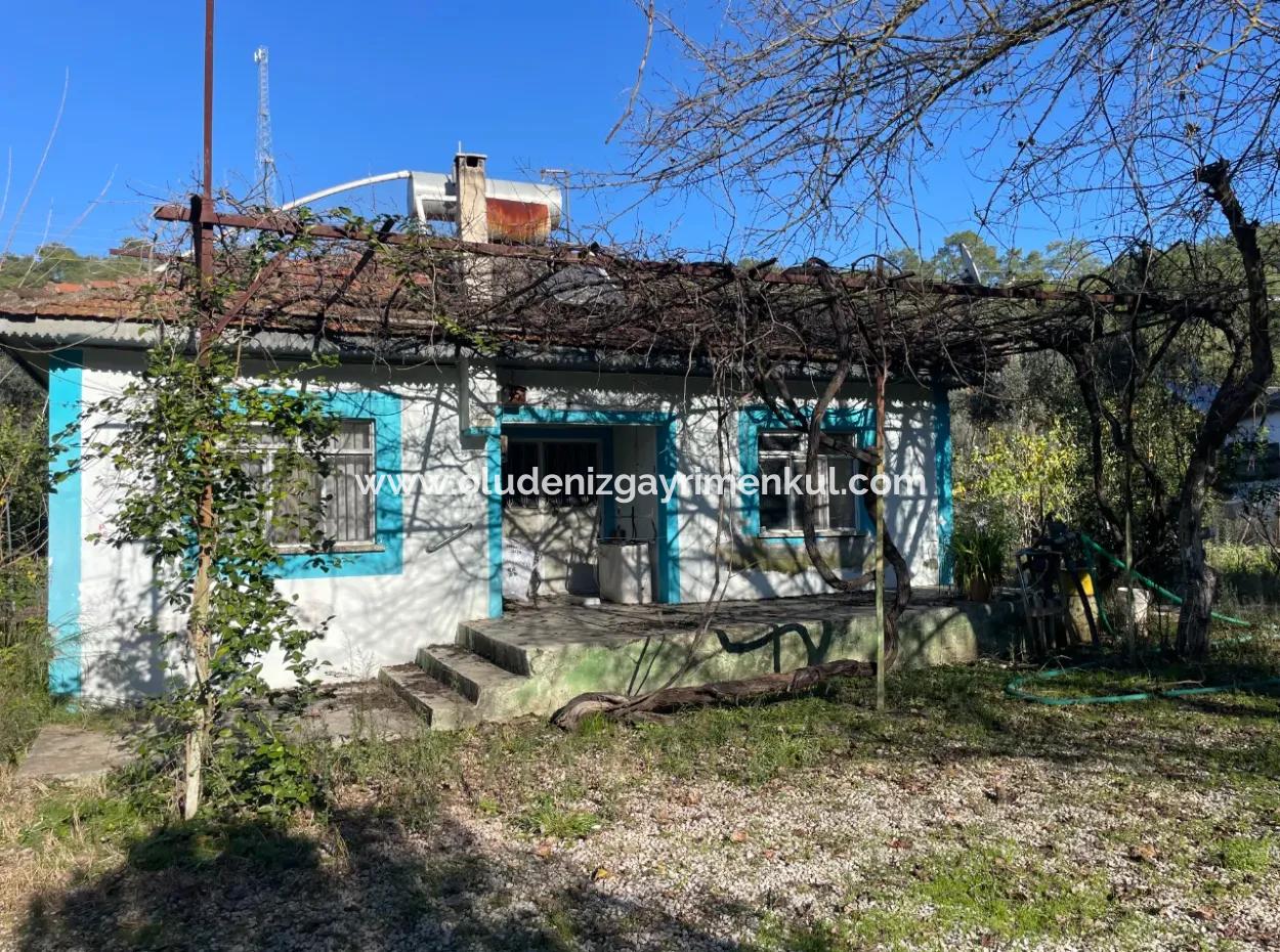 Tepearasın'da 1,260M2 Arsa İçinde Satılık Köy Evi