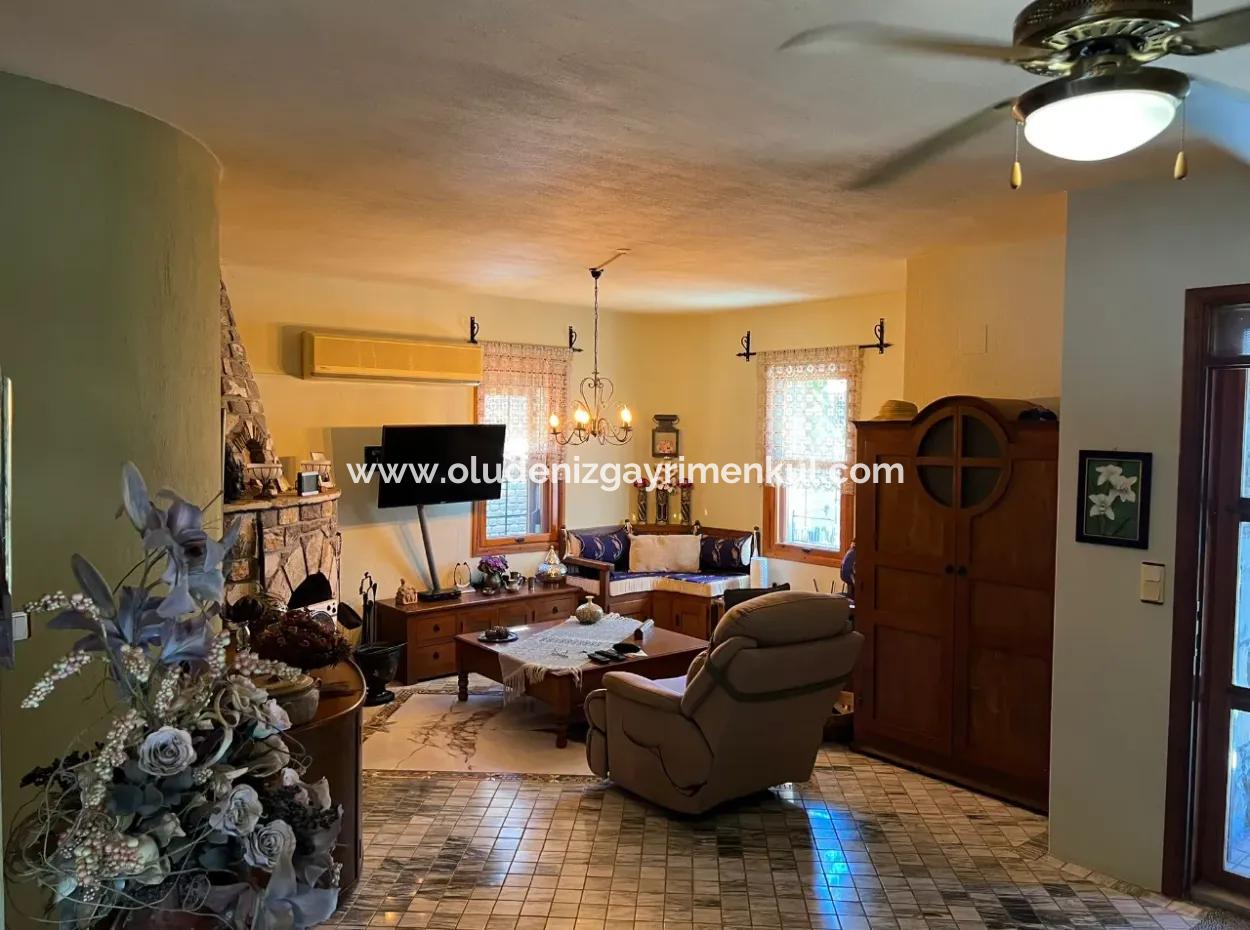 Dalyan Gülpınar'da 580M2 Arsa İçerisinde Satılık Taş Villa